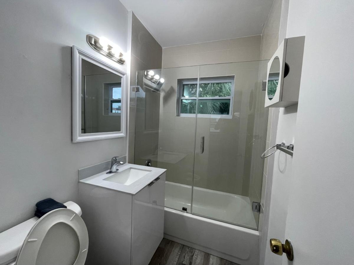 Douglas Rd Apartments Miami Kültér fotó
