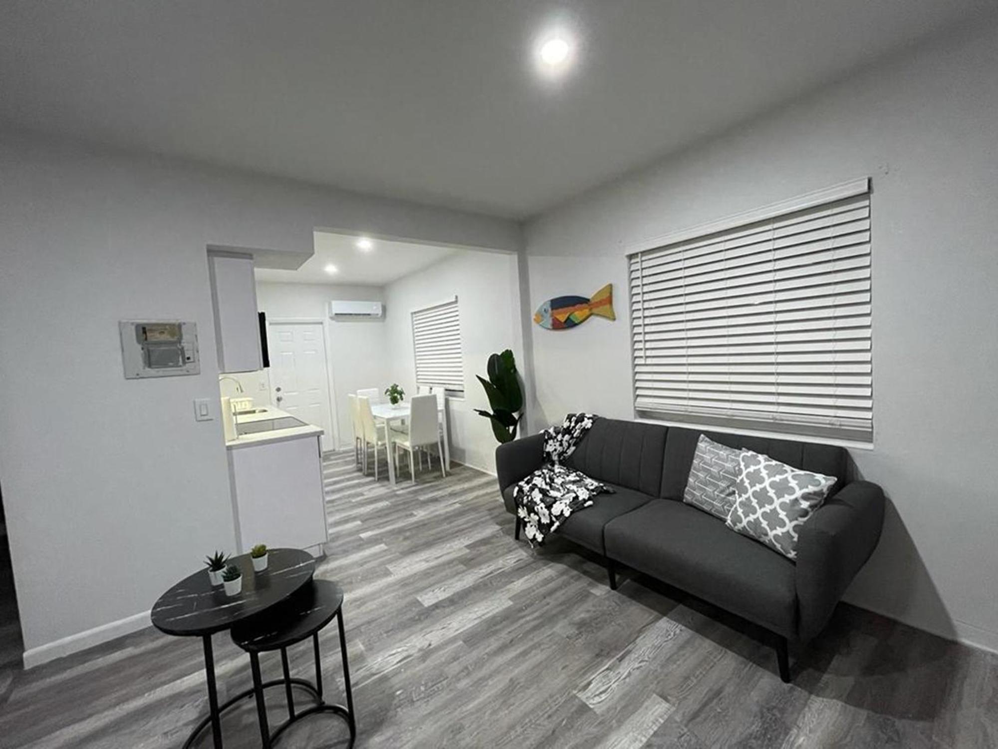 Douglas Rd Apartments Miami Kültér fotó